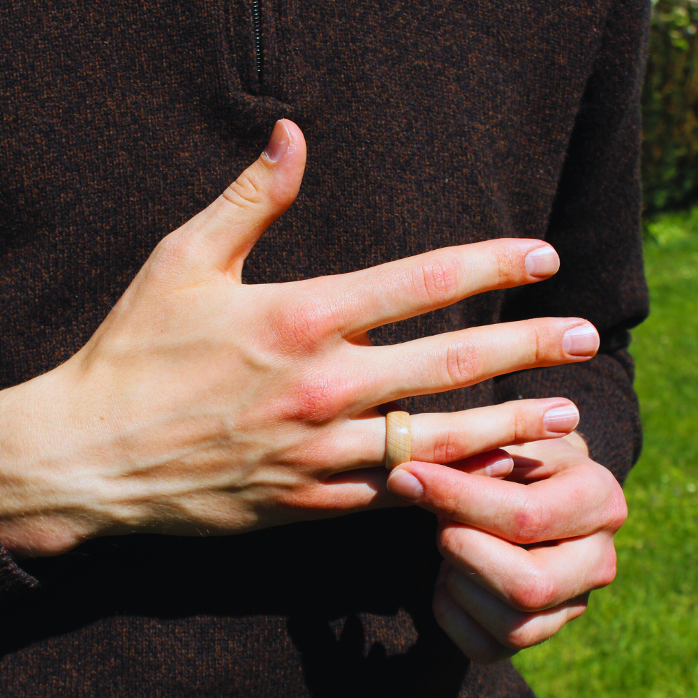 Ring "Brillant" - Recycelter Holzring aus alter Schublade